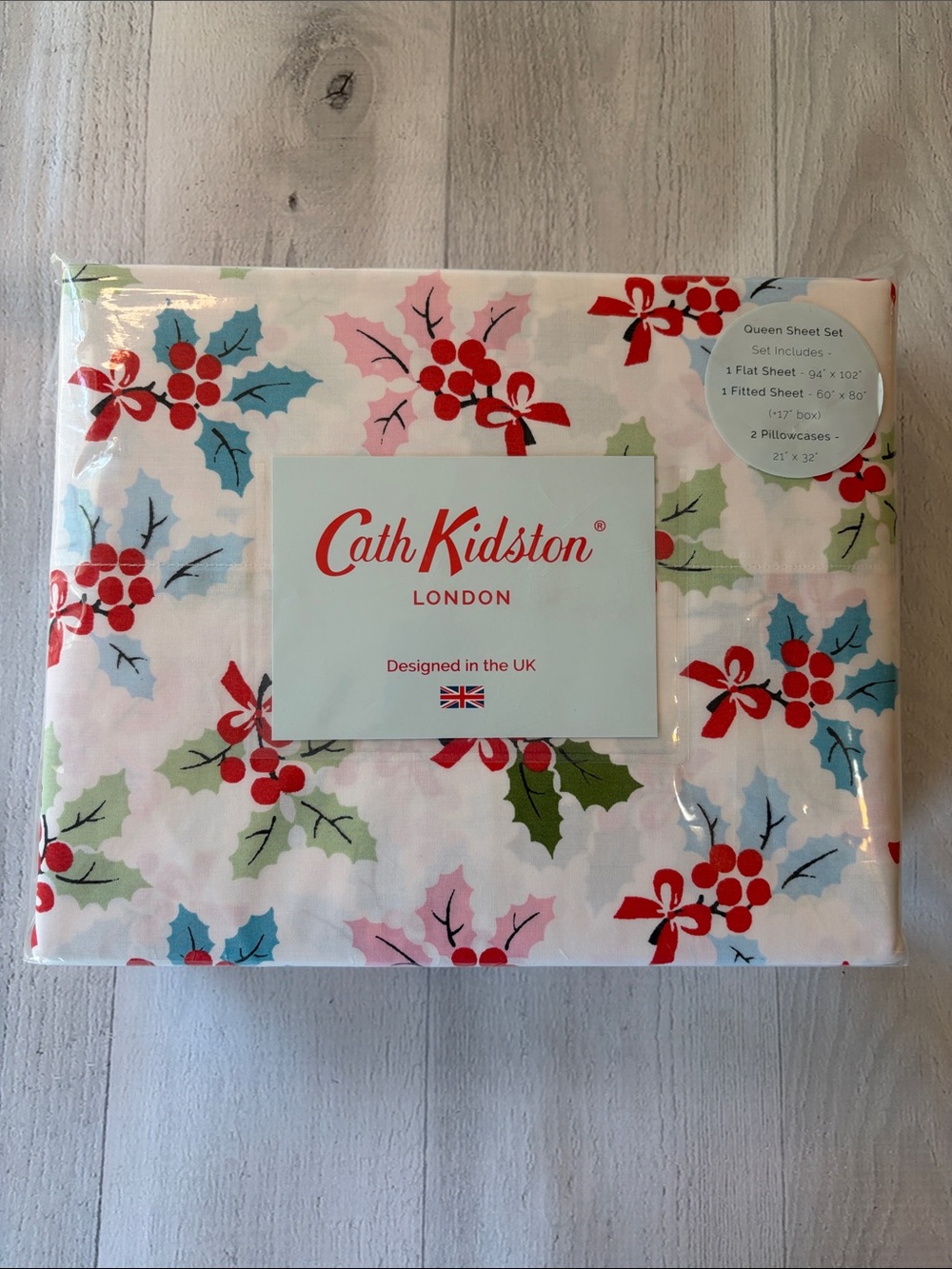 Cath Kidston Christmas Holly Print Queen Sheet Set NWT White Red Green Pink Blue